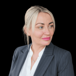 Cathy Meza — CEO, Ideal Homes Portugal