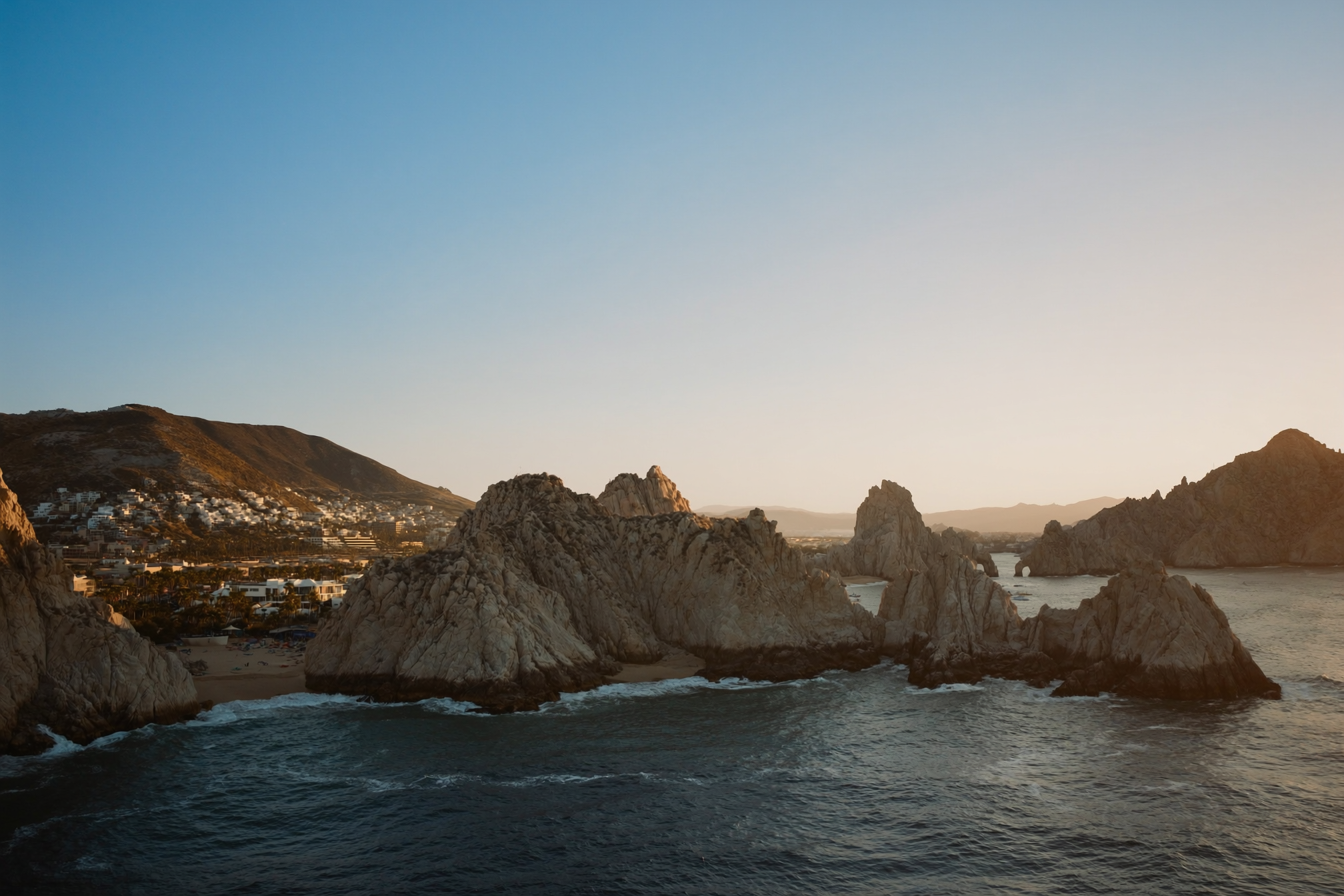 Cabo San Lucas & Los Cabos — Pacific luxury