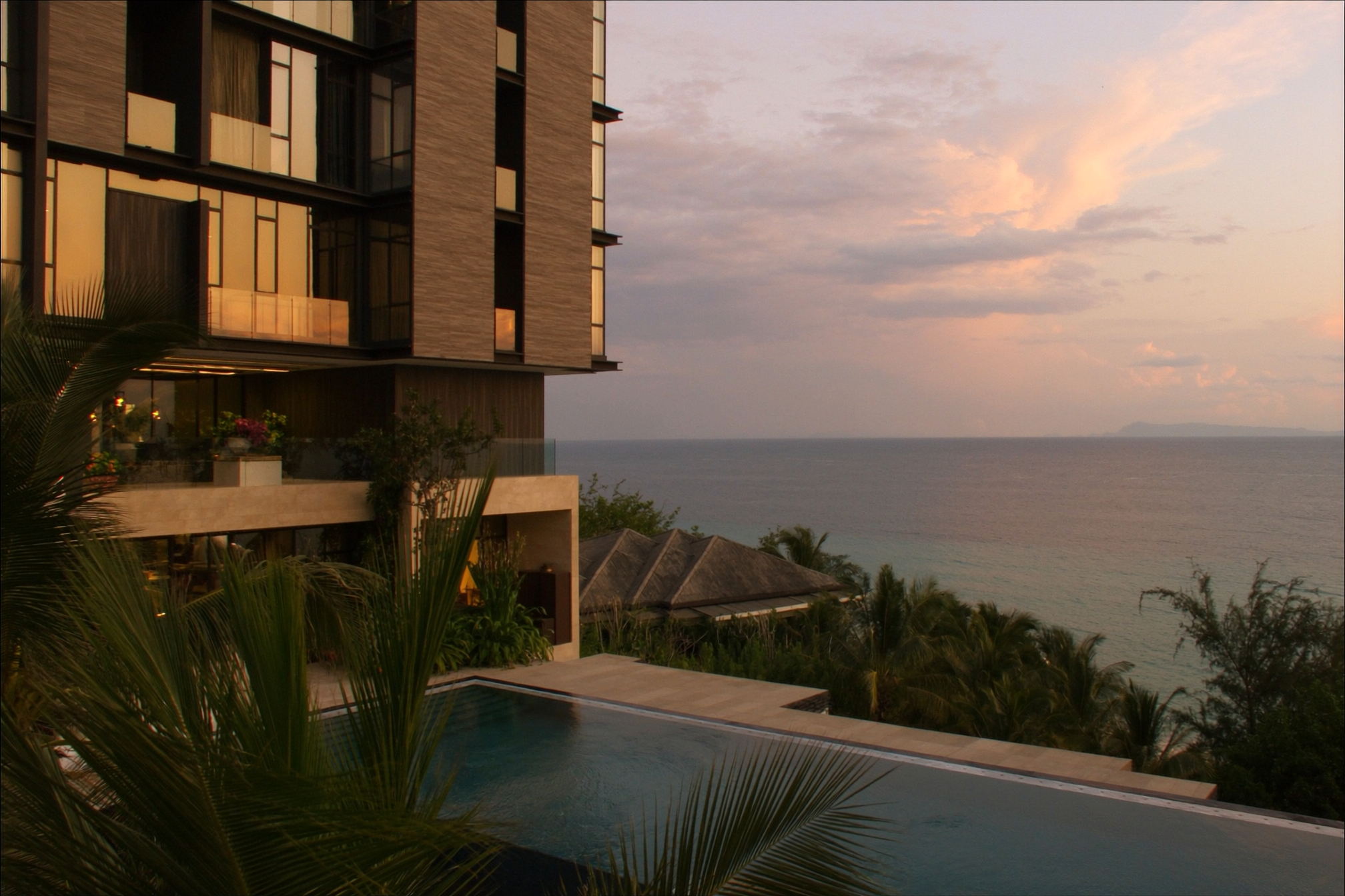 Phuket — Surin, Bangtao, Layan luxury