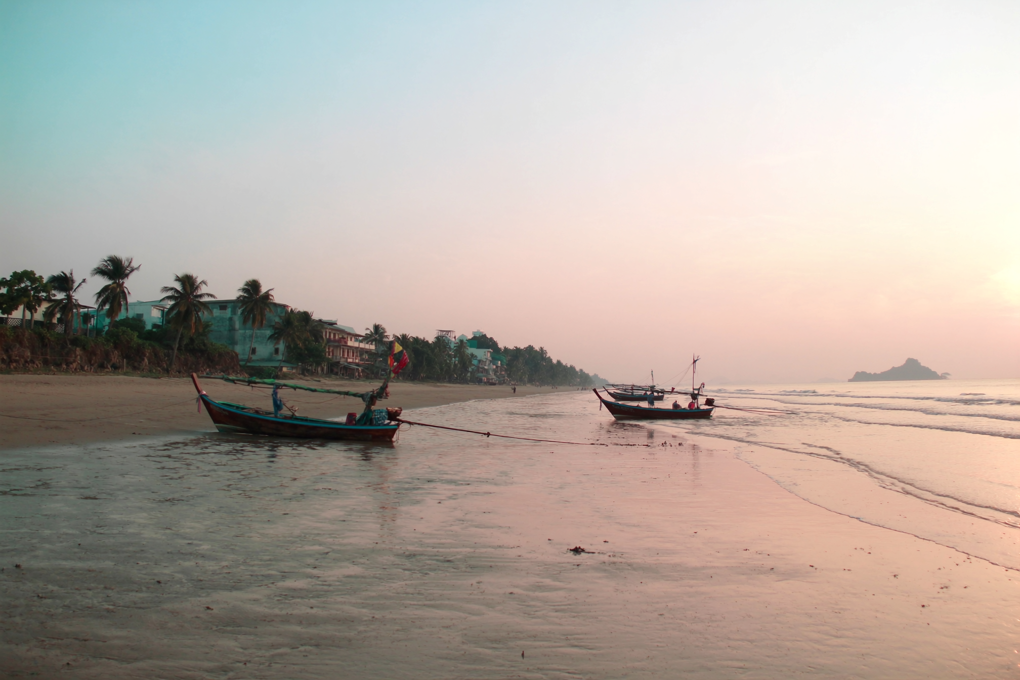 Hua Hin — quieter, family, reliable